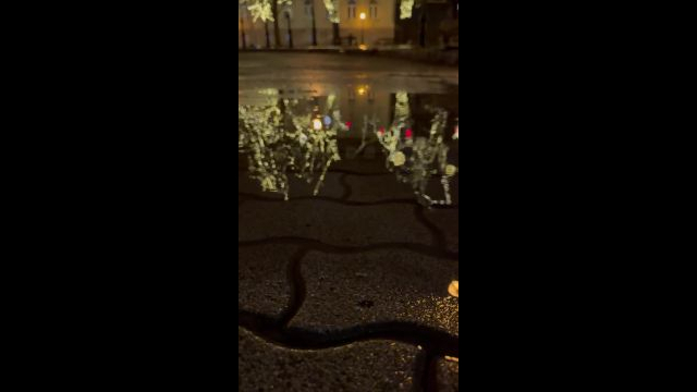 E7DA4FE8-FCDA-4BEC-AF1D-5A648381063A.mp4