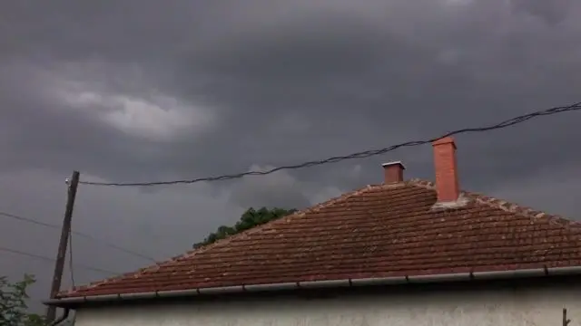 EF213CCA-AAEF-4DA4-B9C2-7A7DE3BBEB64.mp4