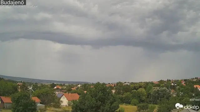 Budajenőre így érkezett a frissítő zuhé