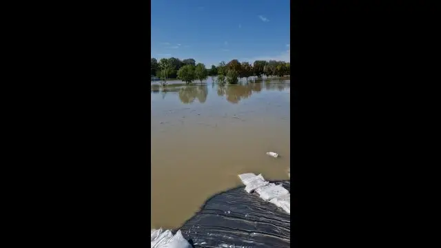 Hamarosan tetőzik a Duna Vácnál