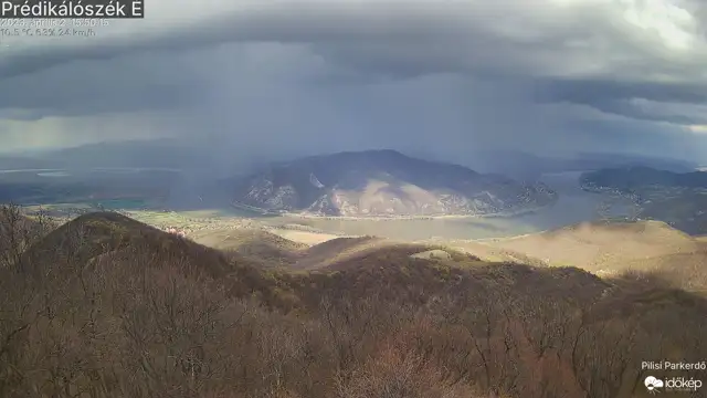 Jégeső esett a Dunakanyarban
