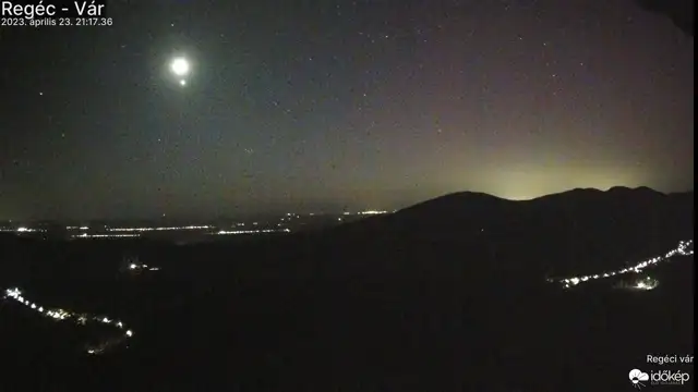 Így látszott a regéci várból a sarki fény