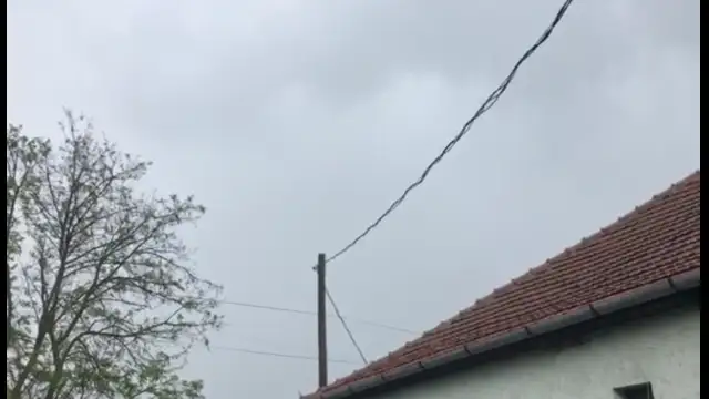 received_1230243670956859.mp4