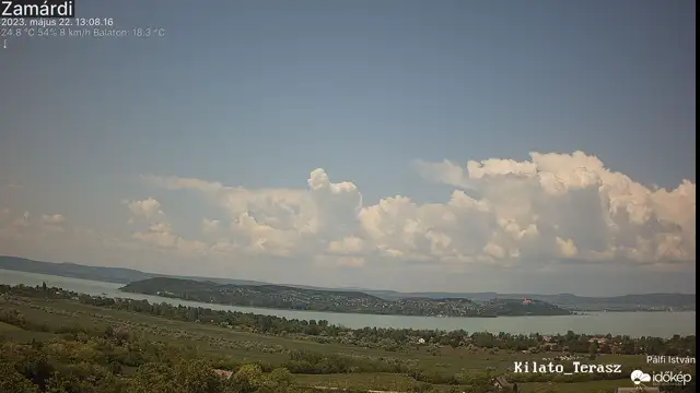 A semmiből nőtt ki a zivatar a Bakony fölött