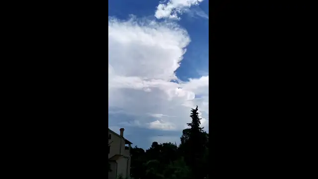 Szép kis torony Opátija felett