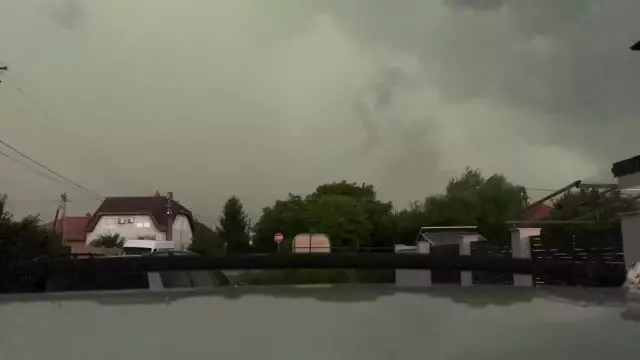 B39374C0-76F3-42FD-89FD-C1967833FCD9.mp4