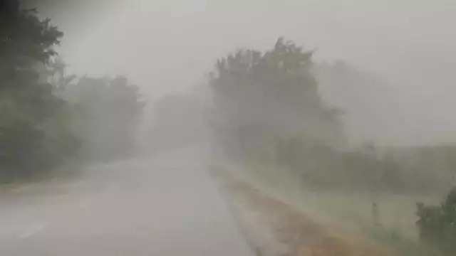 Tengelicre így érkezett a vihar