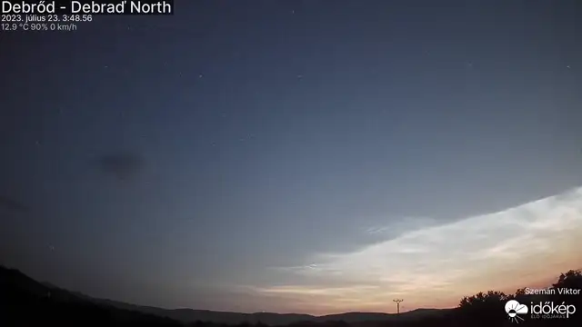 Észak-északkelet felé világítottak a felhők