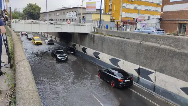 Hajó vonták találkozása tilos.