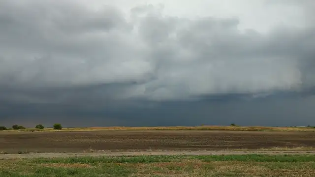 Kübekházára érkezik a vihar