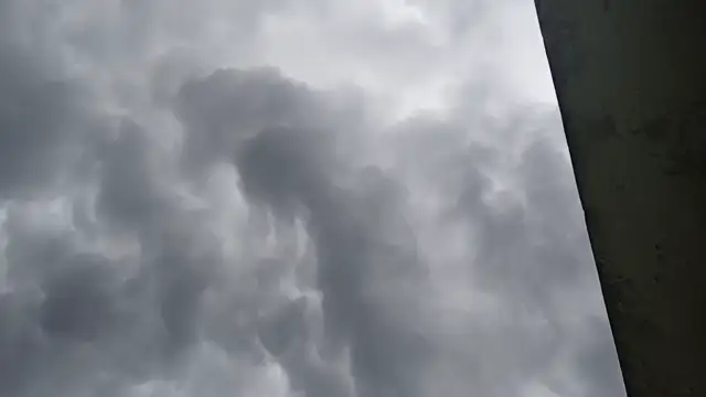 Kavargó felhők Debrecen felett