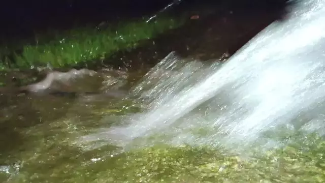 Intenzív beágyazott záporból kapjuk az áldást