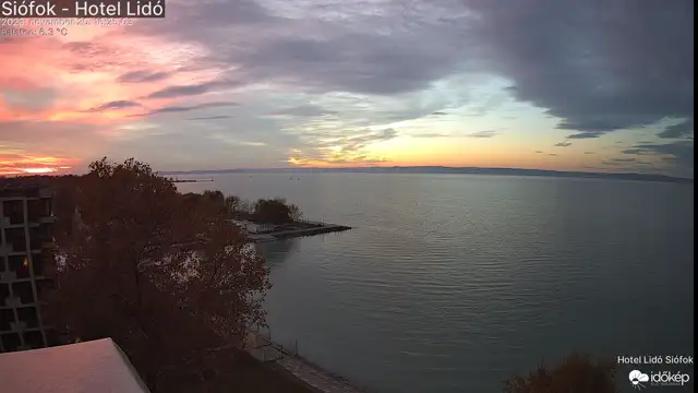 Páratlan naplemente - Siófokról nézve