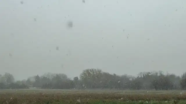 Hangulatos hózápor november végén