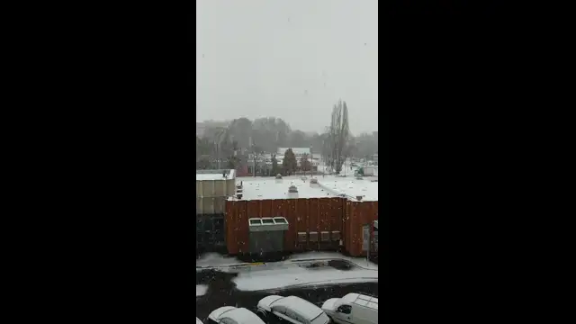 Újbudán alig félóra alatt tél lett