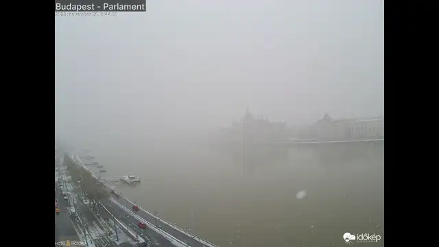 Legyen hó, legyen hóóóó... És lett, a belvárosban is.