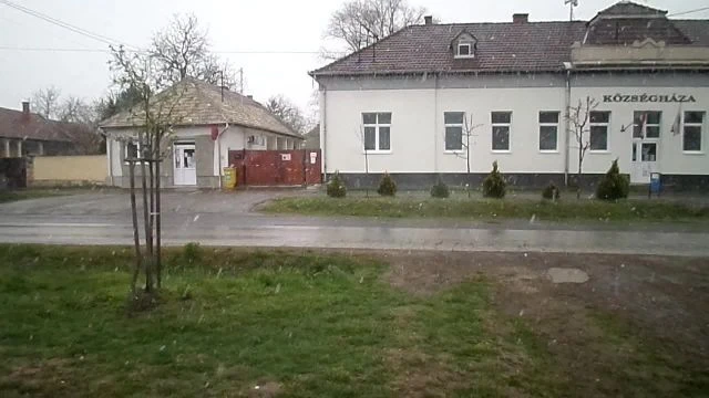 Rövid hózápor, Feldebrőn, 16 óra 25 perckor