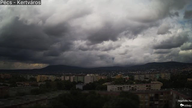 A Mecsek felett is beindult a felhőgyár