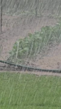 Jégeső és felhőszakadás Szügyön