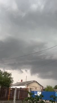 FD2EF04A-E792-499E-89D2-BF04E0959580.mp4