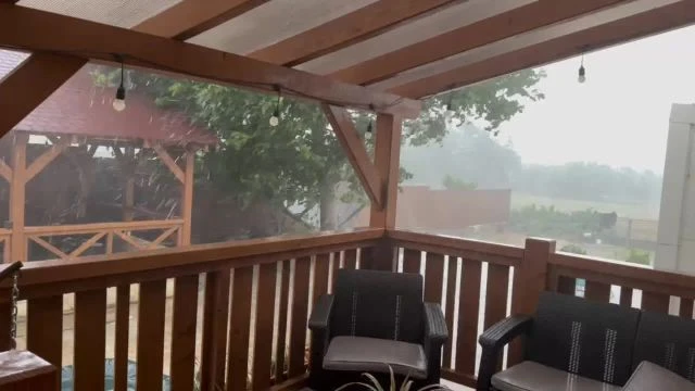 F5356EB6-E600-4F75-ADA3-7DFCA6295FC4.mp4