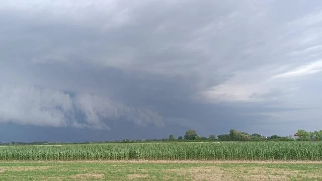 Bow Echo a román magyar határ menti településeken.
