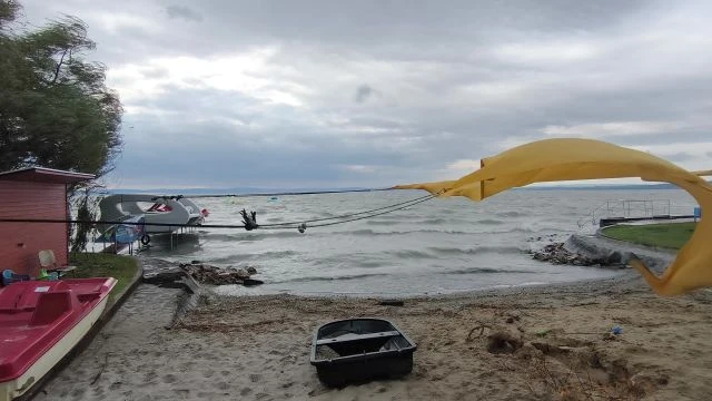 Kiürült a balatonvilágosi strand