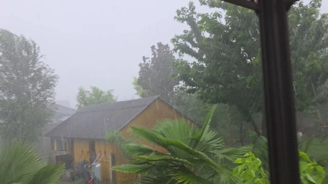 Reggeli öntözés Mosonszolnokon