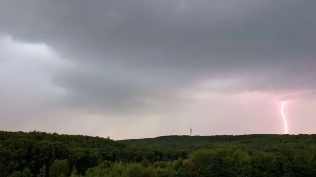 Lecsapó villámokból nem volt hiány Zalaegerszegen