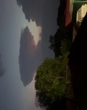 38197C5B-D641-4D1E-AF12-45D994D11DE0.mp4