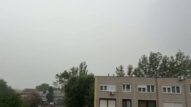 06277A7E-0C50-4B51-A5A7-5C532B8A3AF3.mp4