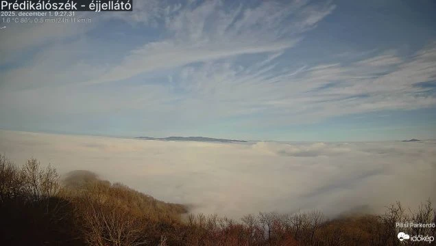 Ködtenger lepte be a Dunakanyart