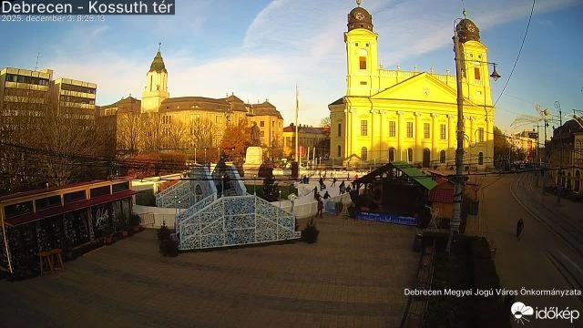 Kisütött a nap Debrecenben