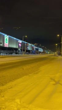 AB3F862F-DB26-4A00-81FF-3B3E5D547D63.mp4