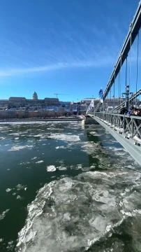 Jégzajlás a Dunán