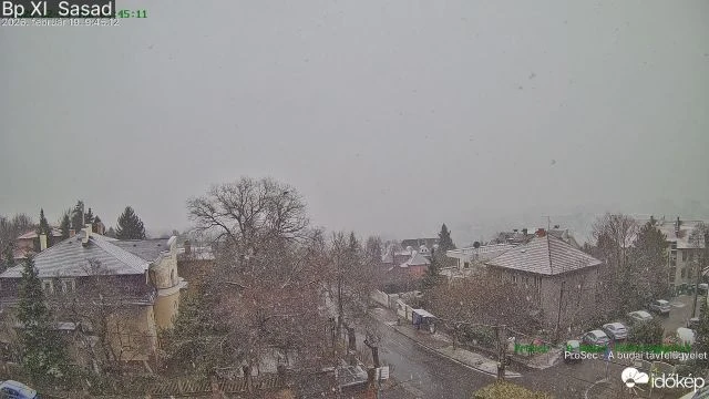 Hóval érkezett a mediterrán ciklon a fővárosba