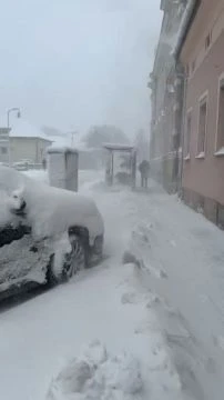 1311DF7D-6386-4F54-822E-A2F690206BFF.mp4