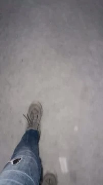 01B827F1-FA1A-452A-8138-482D7727C4B0.mp4