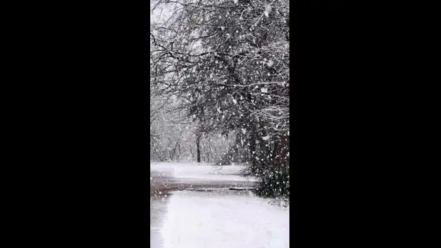 Szakad a hó Ruzsán