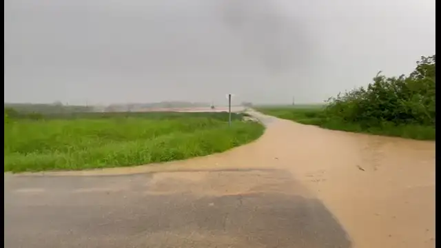 Hatalmas felhőszakadás okozott villámárvizet Jágónakon