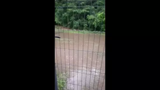 Orosháza-Gyopárosfürdőt elöntötte a villámár