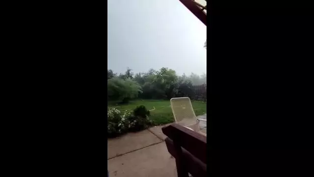 Kopog a nagy méretű jég Nyírmeggyesen