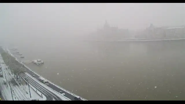 Táncoló hópelyhek