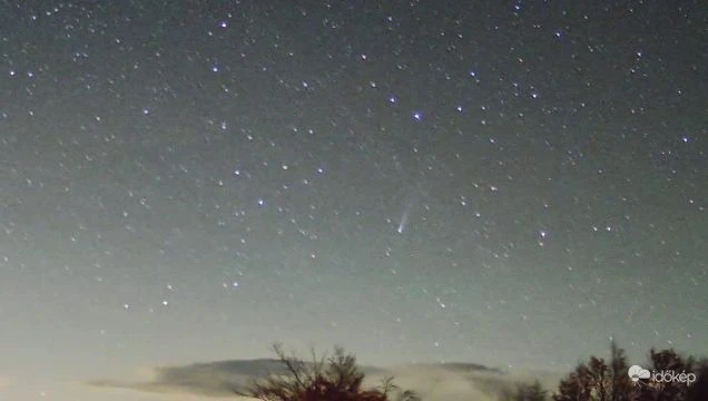 A C/2026 A6 (Lemmon) üstökös kékestetői és naszályi webkameránkon - 2026.10.24.