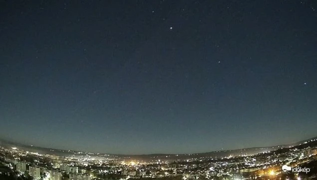 Két tűzgömb ragyogott fel kedd este és éjjel