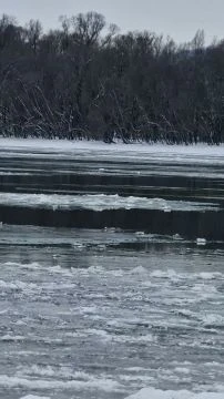 Zajlik a jég a Dunán