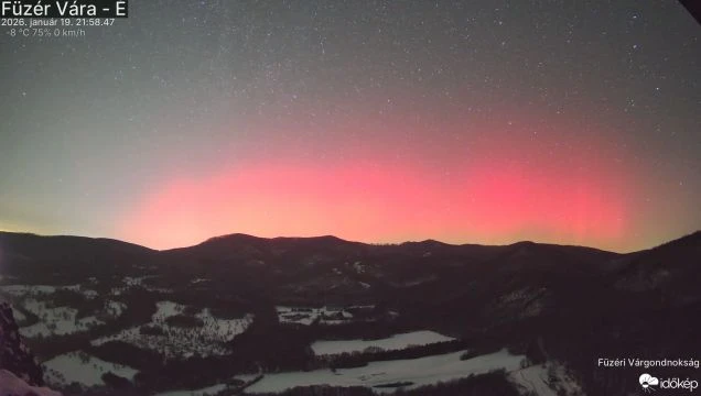 Sarki fény festi át az éjszakát - napkitörés érte el a Földet